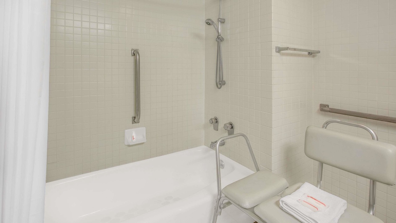 Photo of Bathroom in Blytheville