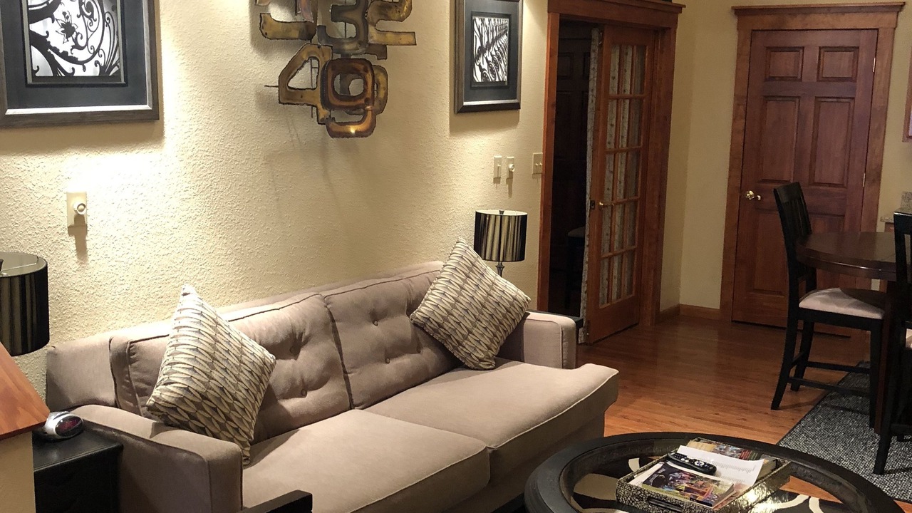 Photo of Livingroom in Eureka Springs Historic District
