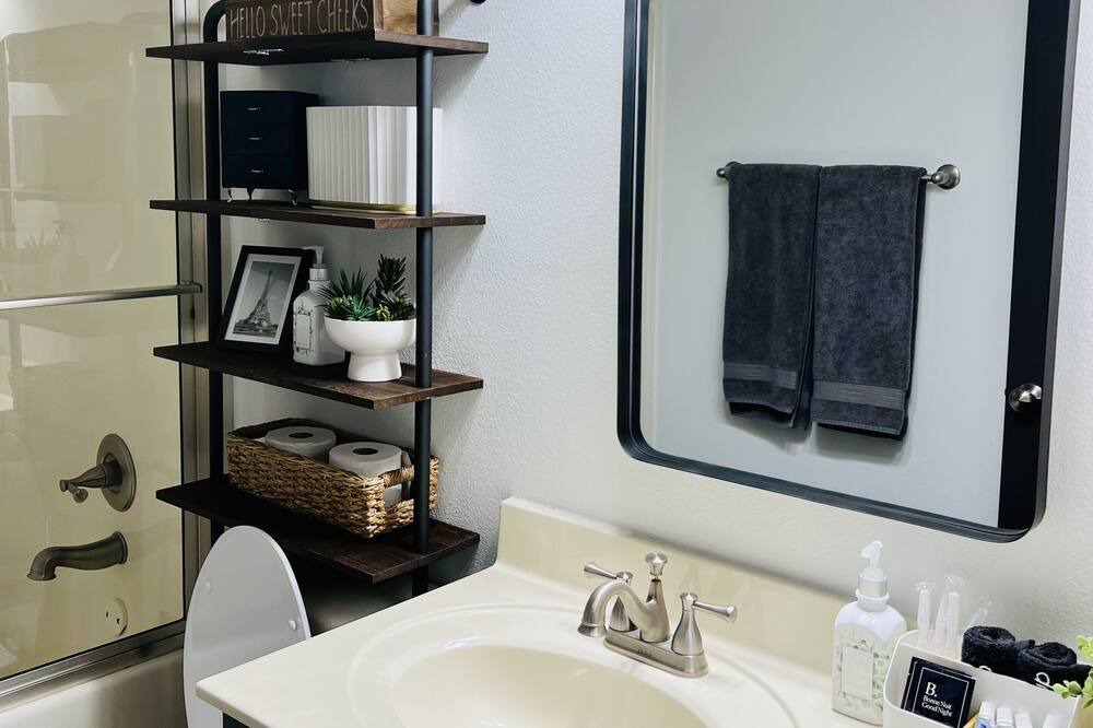 Photo of Bathroom in Conway
