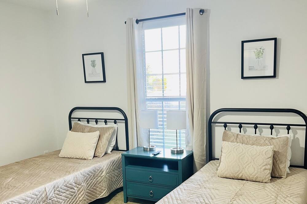 Photo of Bedroom in Conway