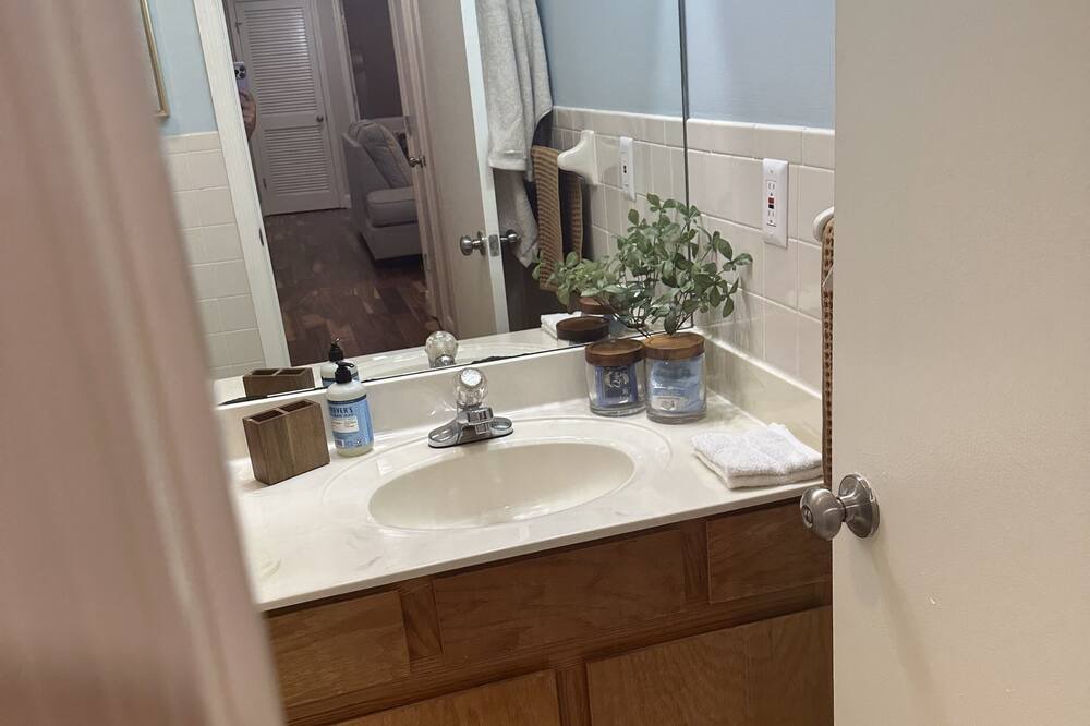 Photo of Bathroom in Ashland City