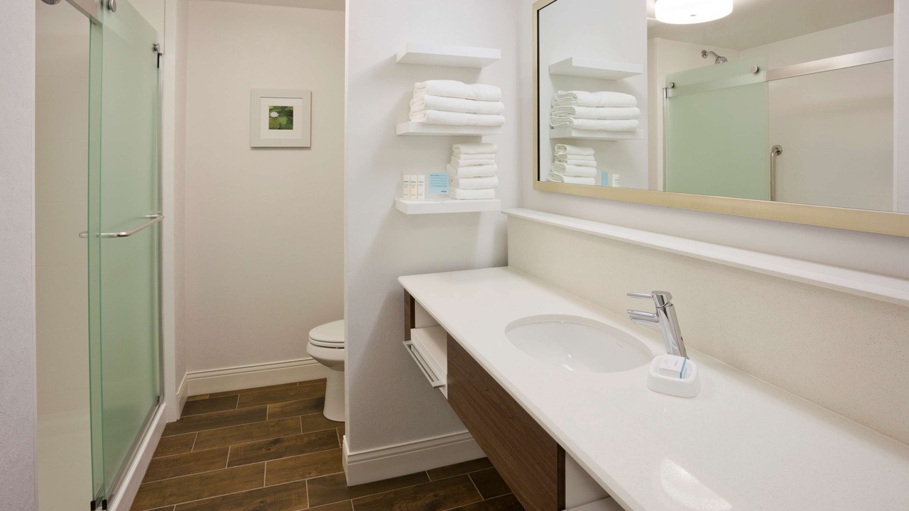 Photo of Bathroom in West Bloomington
