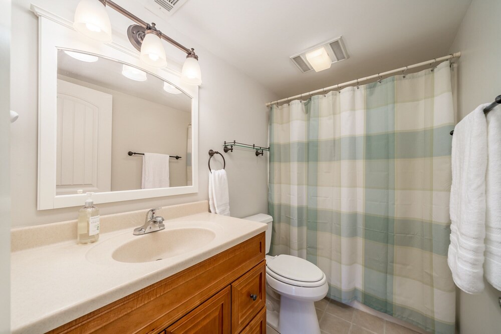 Photo of Bathroom in Lake Hamilton