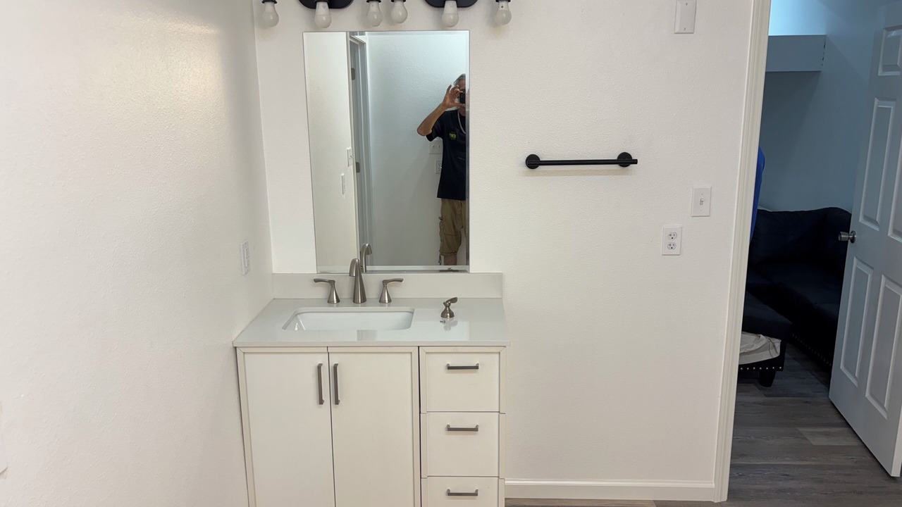 Photo of Bathroom in Lake Hamilton