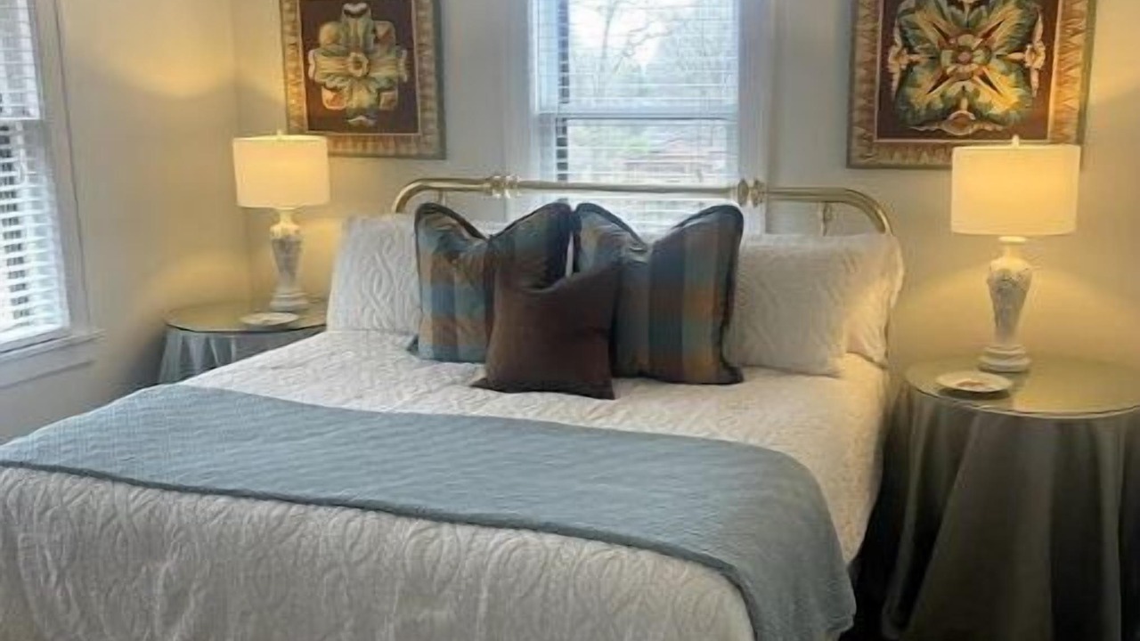 Photo of Bedroom in Hillcrest