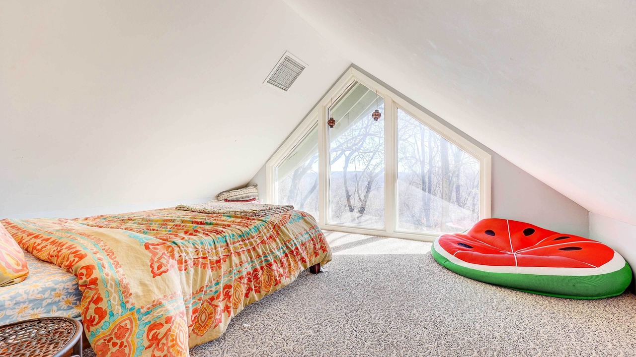 Photo of Bedroom in Holiday Island