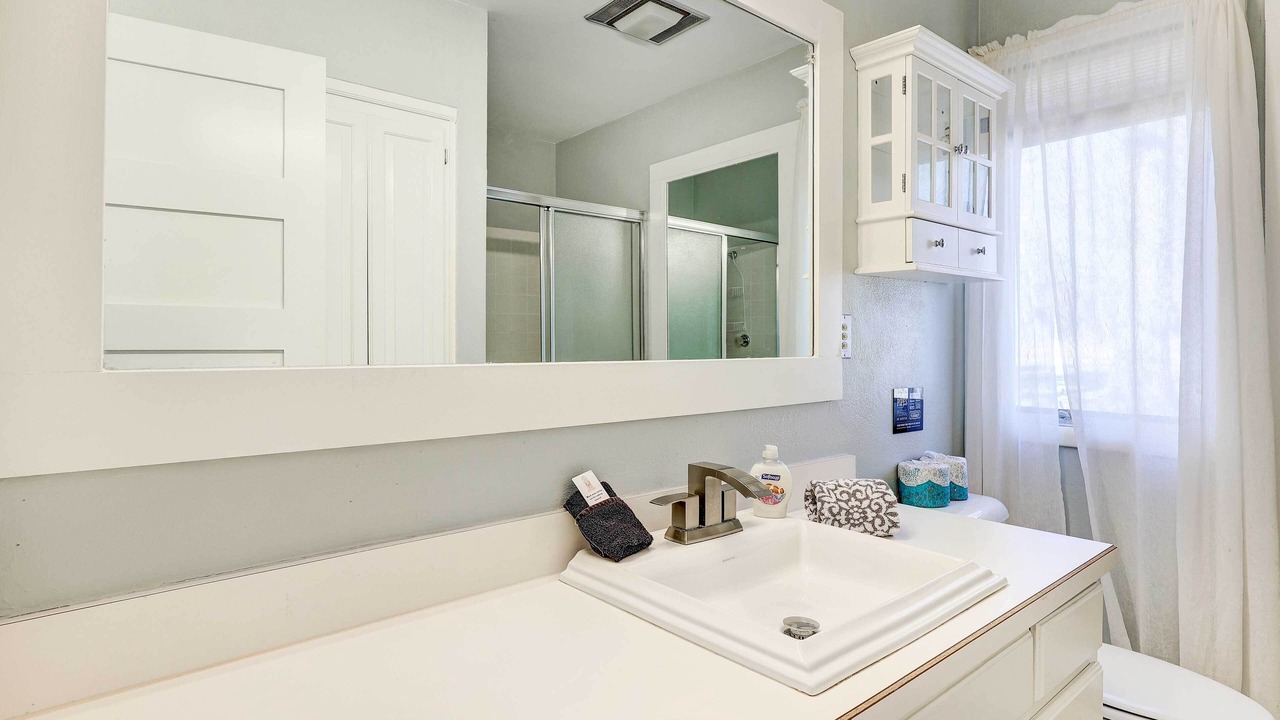 Photo of Bathroom in Holiday Island