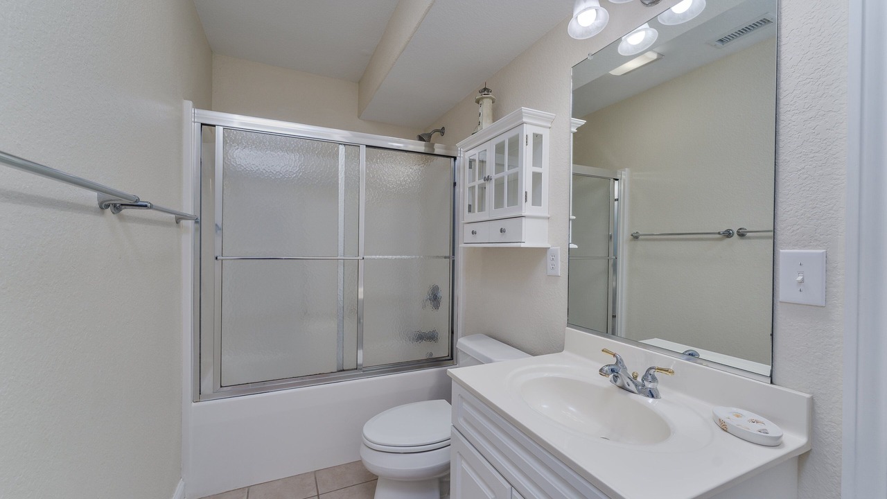 Photo of Bathroom in Southern Shores