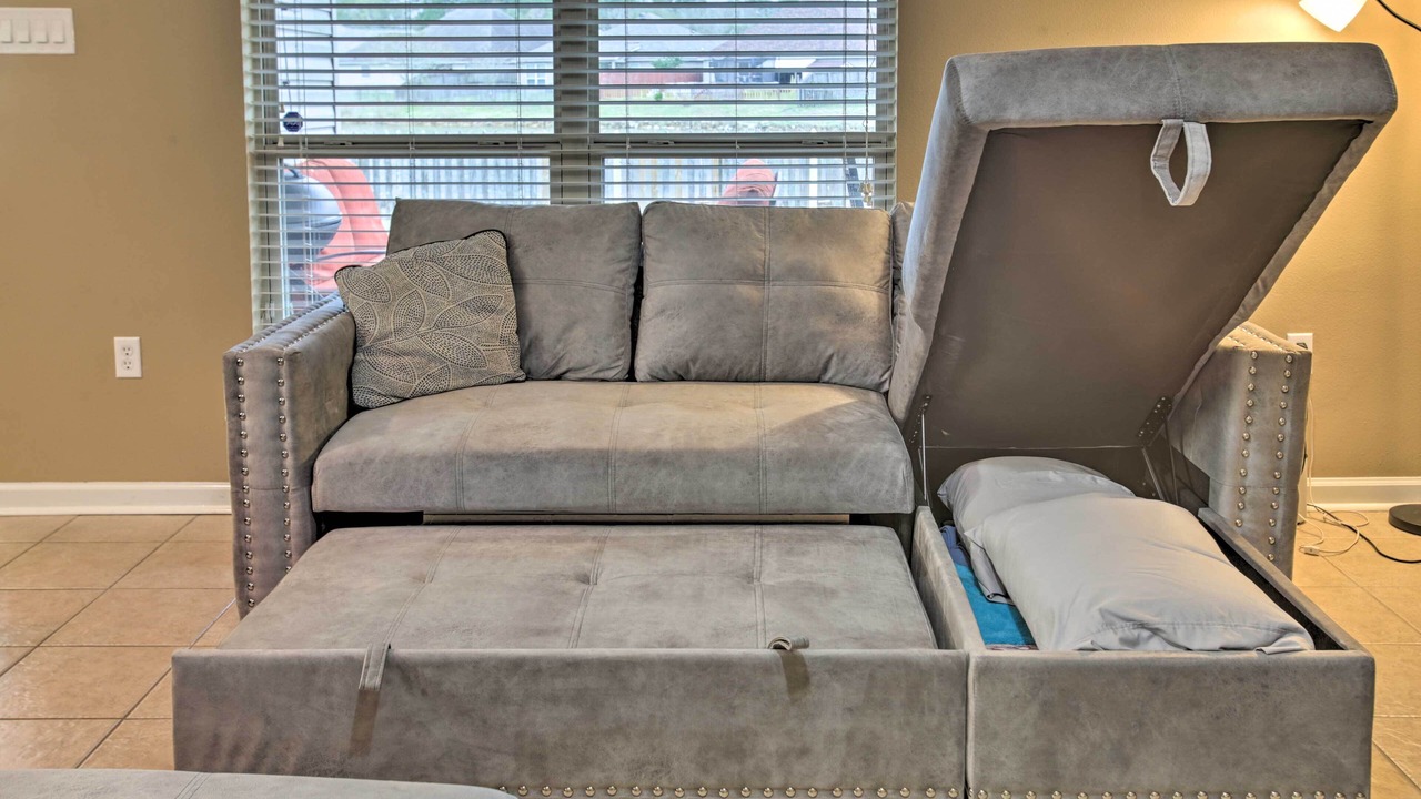 Photo of Livingroom in Denham Springs