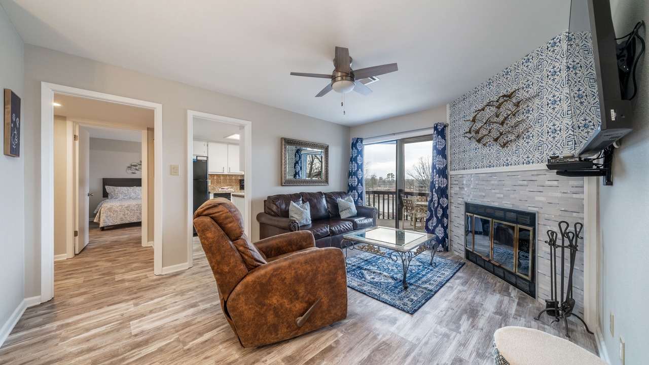 Photo of Bedroom in Lake Hamilton