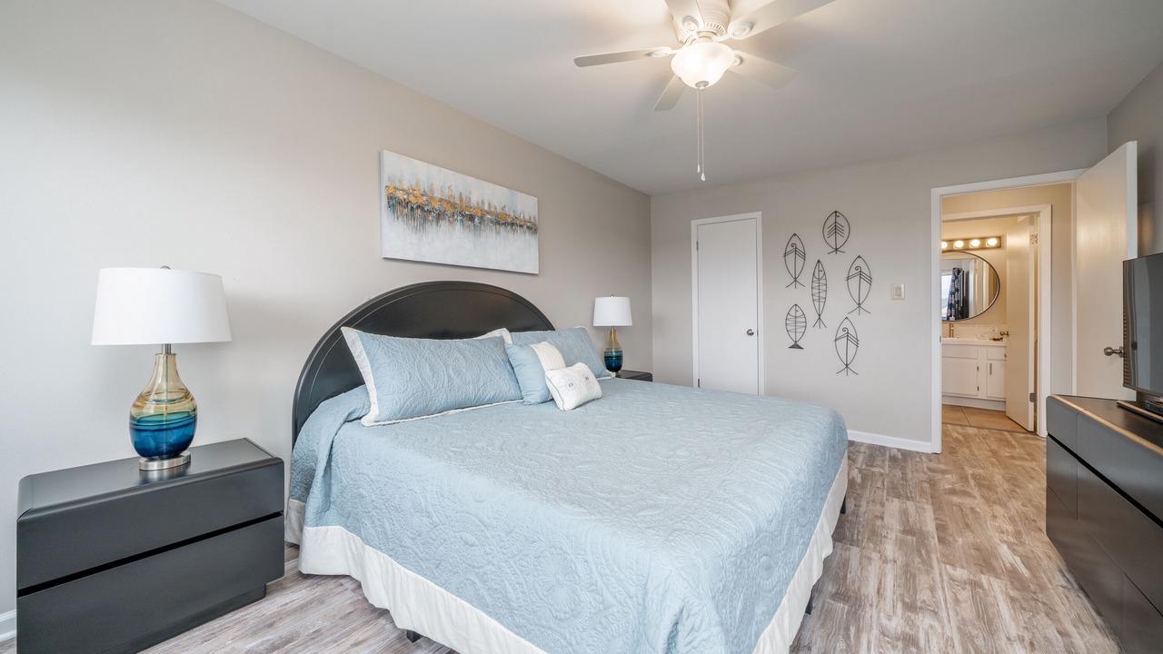 Photo of Bedroom in Lake Hamilton