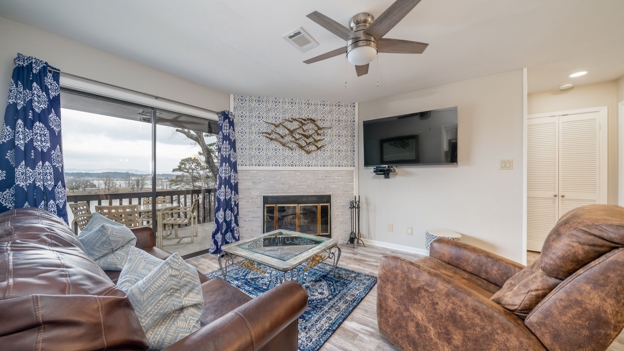 Photo of Livingroom in Lake Hamilton