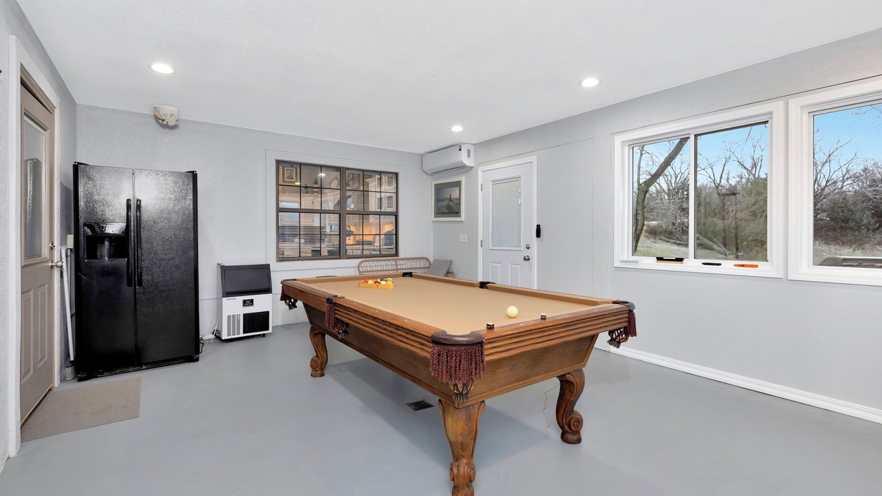 Photo of Bedroom in Harvey County