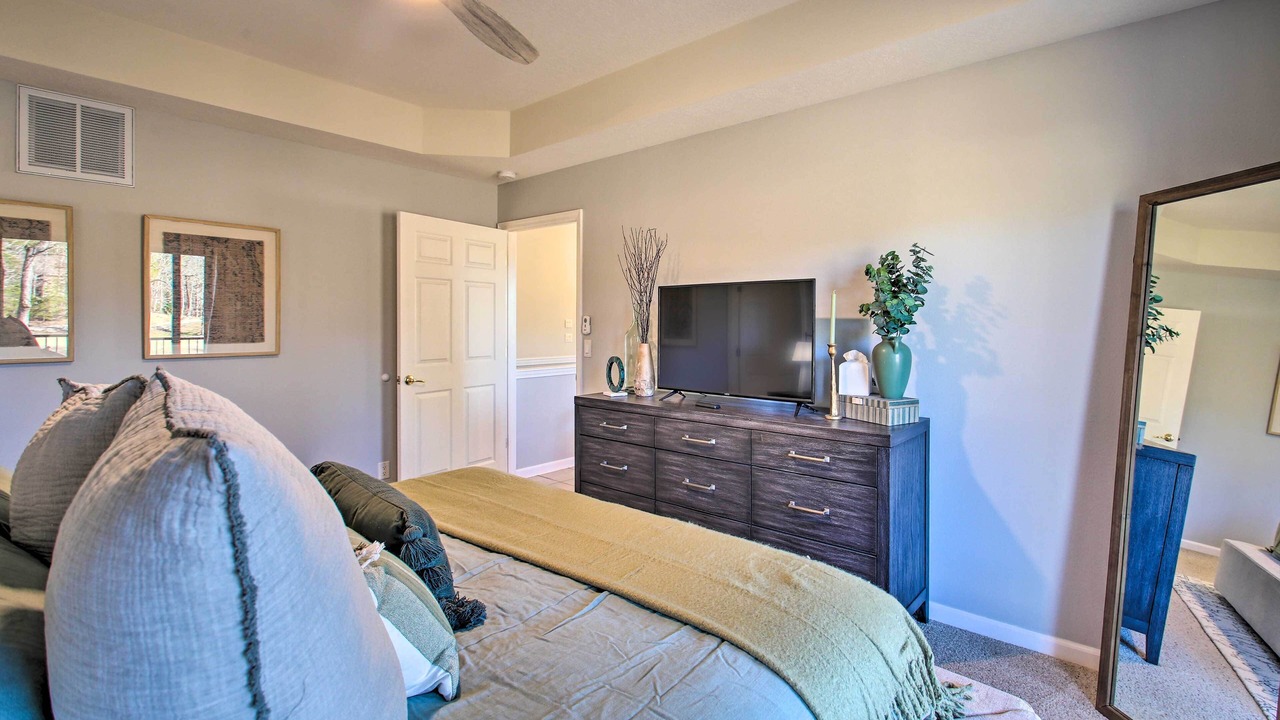 Photo of Bedroom in Hot Springs Village