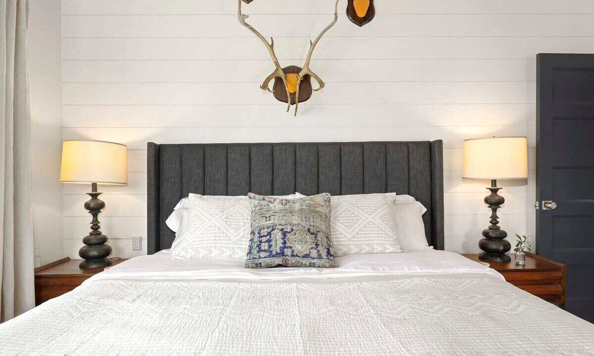Photo of Bedroom in Springdale