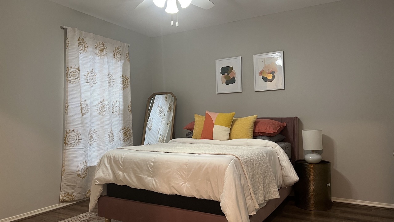 Photo of Bedroom in Capital View