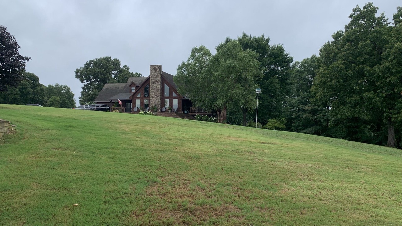 Photo of Outdoor in Springville