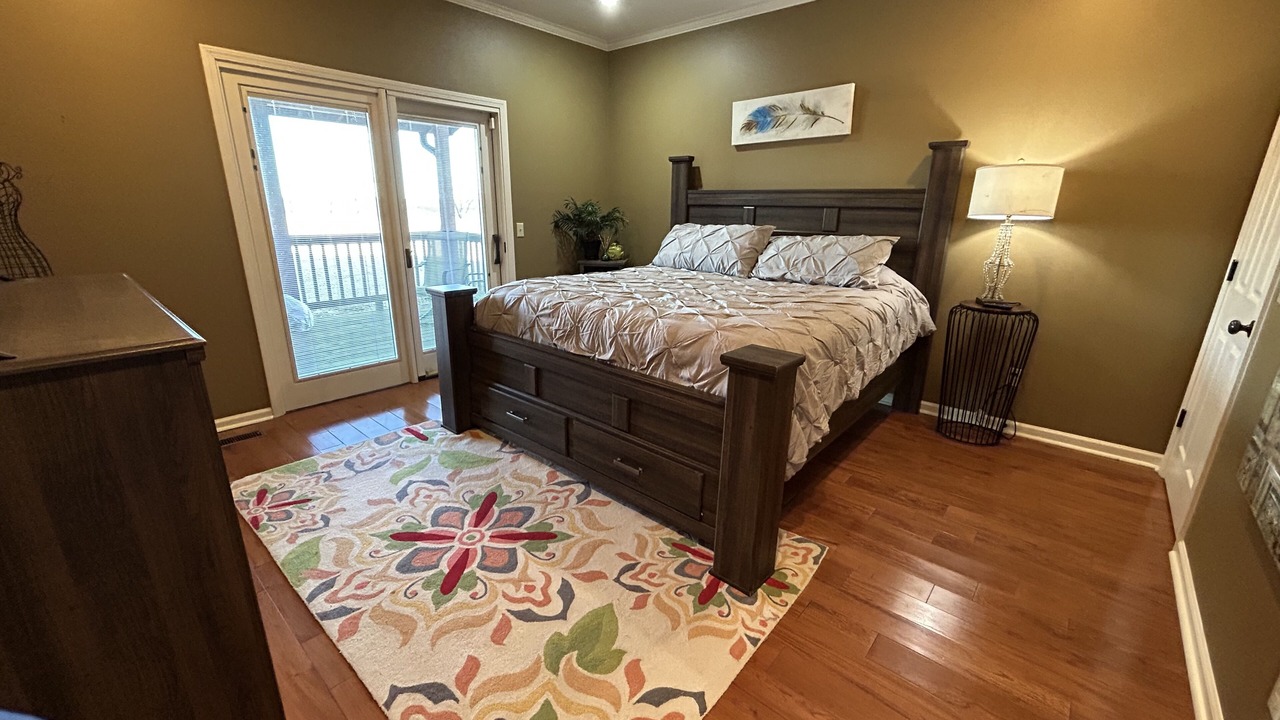 Photo of Bedroom in Springville