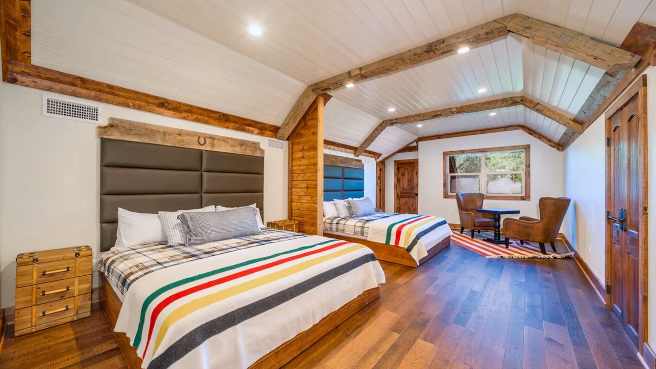 Photo of Bedroom in Royal