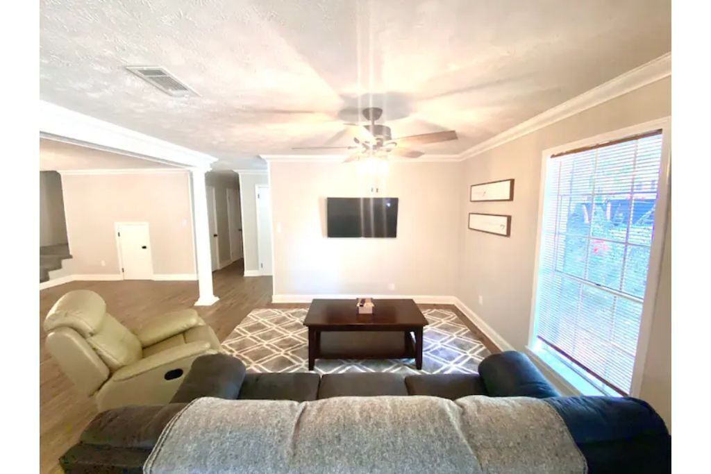 Photo of Livingroom in Alexandria