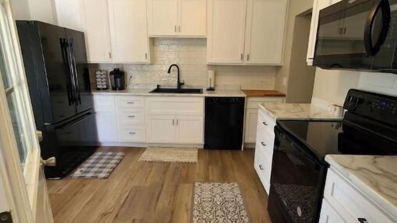 Photo of Kitchen in Eastman