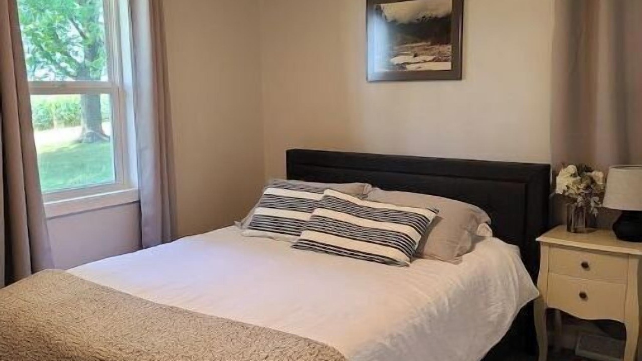 Photo of Bedroom in Eastman