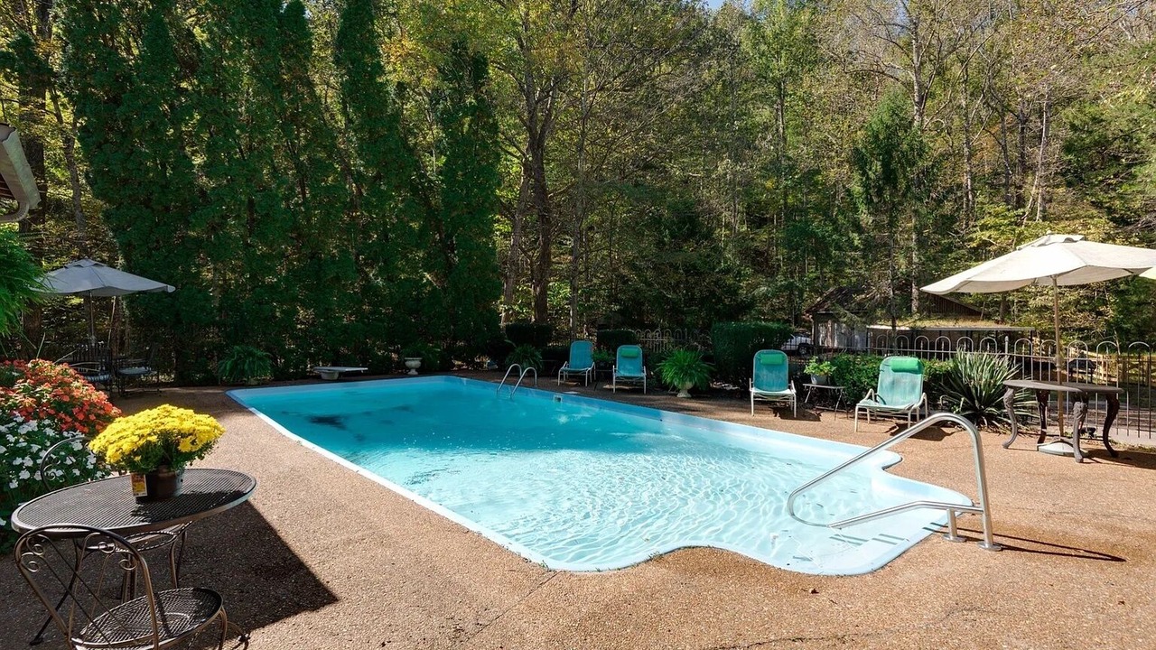 Photo of Outdoor in Hendersonville