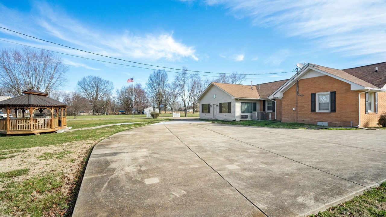 Photo of Outdoor in Springfield
