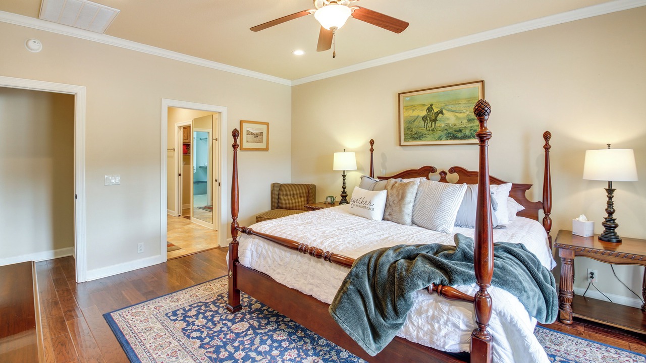 Photo of Bedroom in Hot Springs Village
