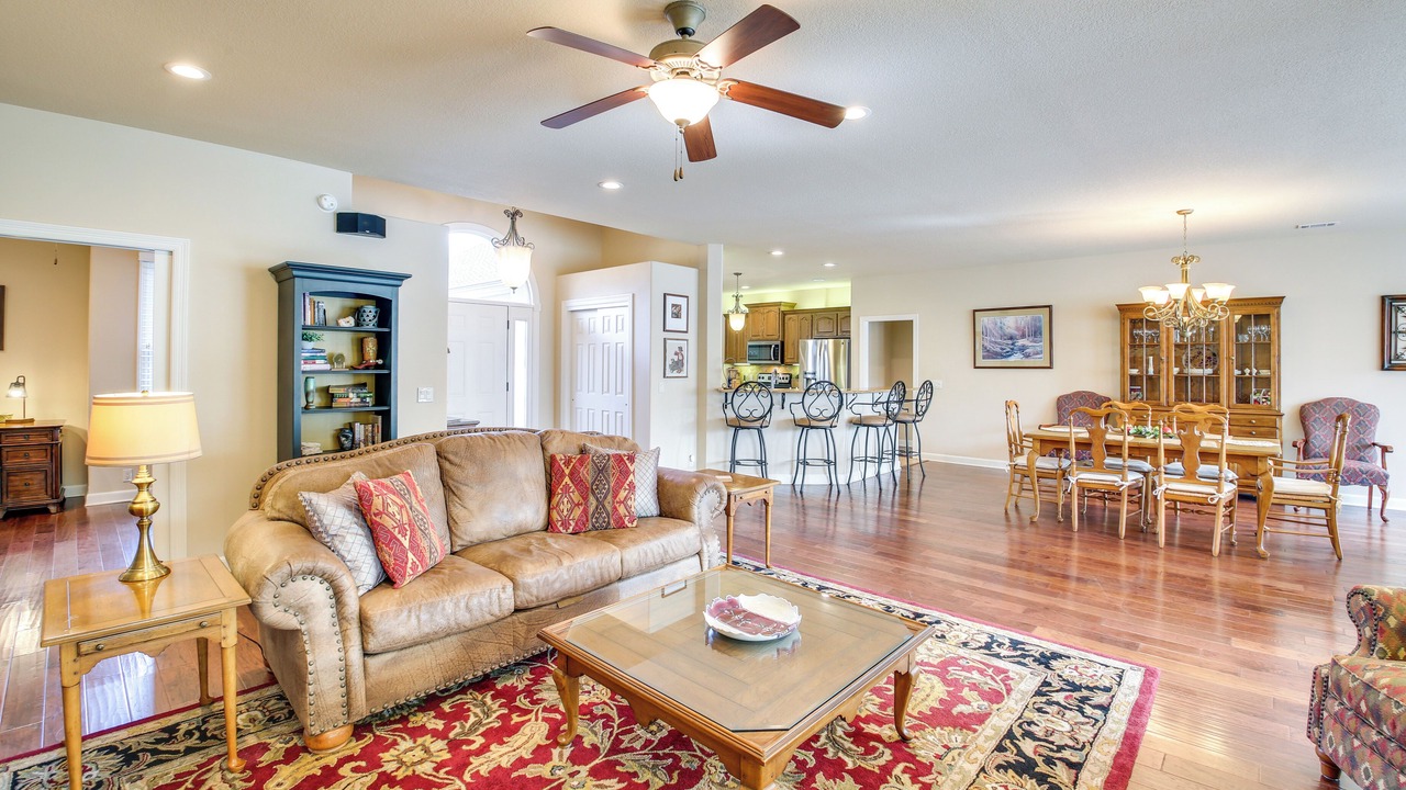 Photo of Livingroom in Hot Springs Village