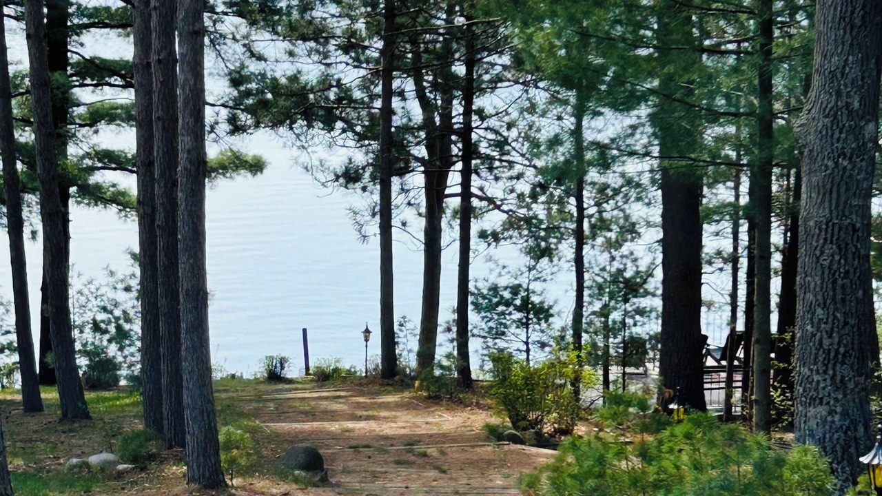 Photo of Outdoor in Lake Shore Estates