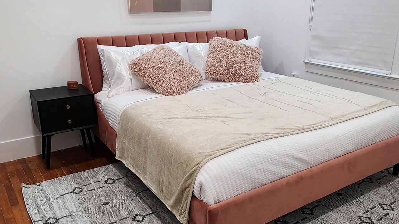 Photo of Bedroom in Mid City South