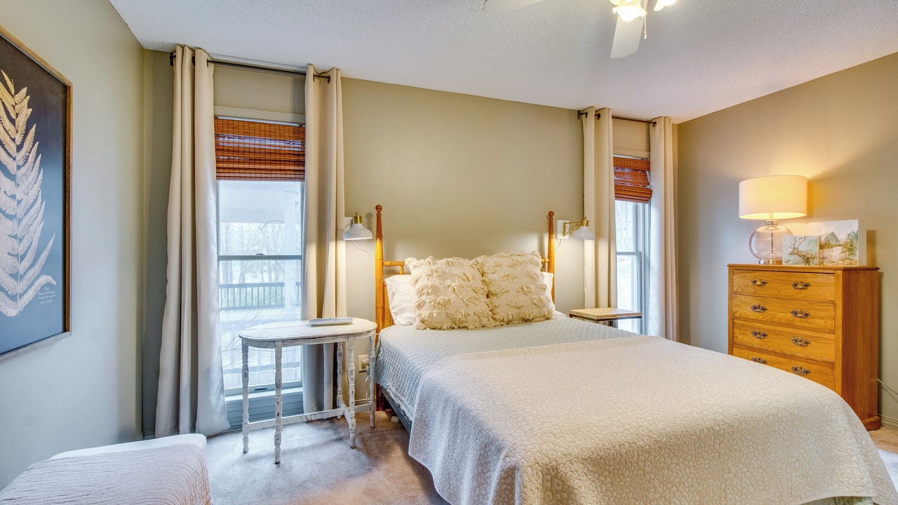 Photo of Bedroom in Cherokee Village