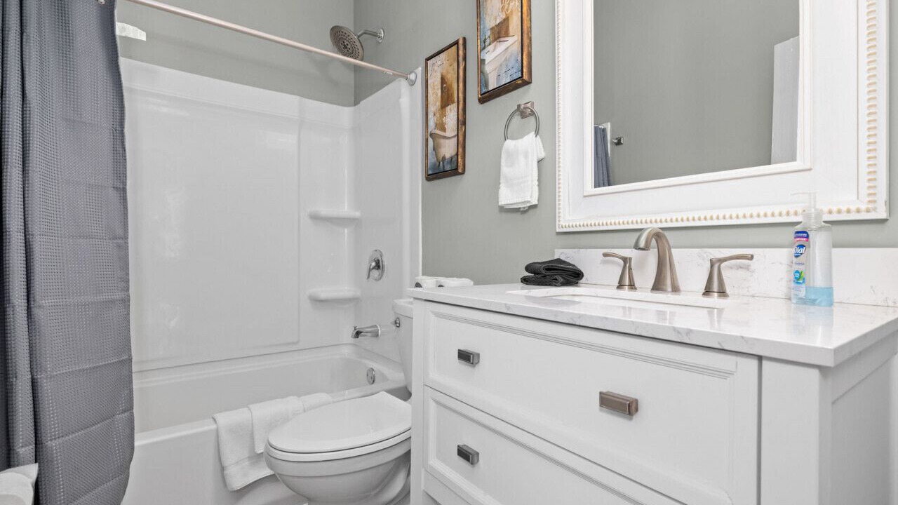 Photo of Bathroom in St. Charles Historic District