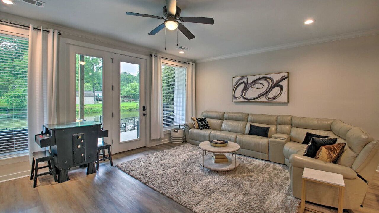 Photo of Livingroom in Lake Hamilton