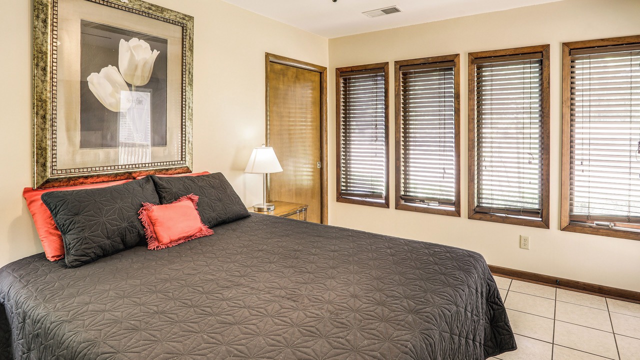 Photo of Bedroom in Southaven