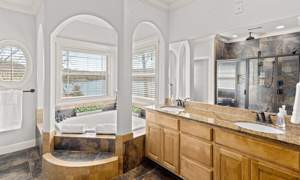 Photo of Bathroom in Bella Vista
