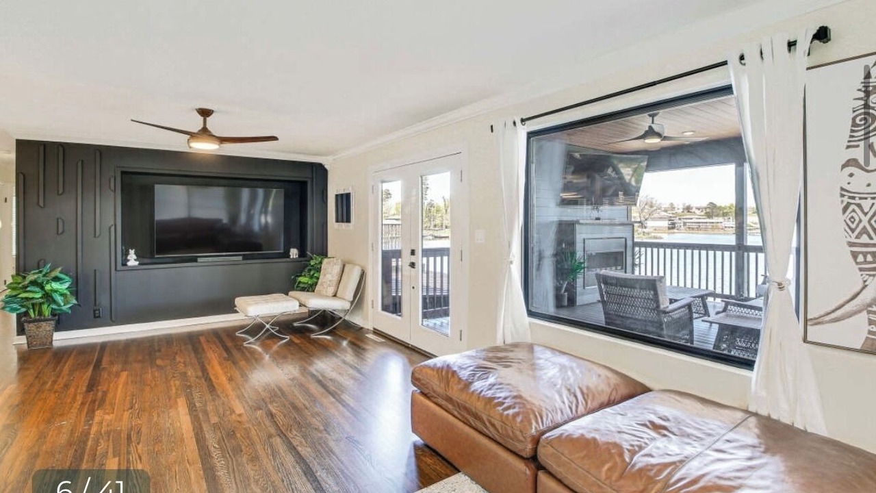 Photo of Livingroom in Lake Hamilton