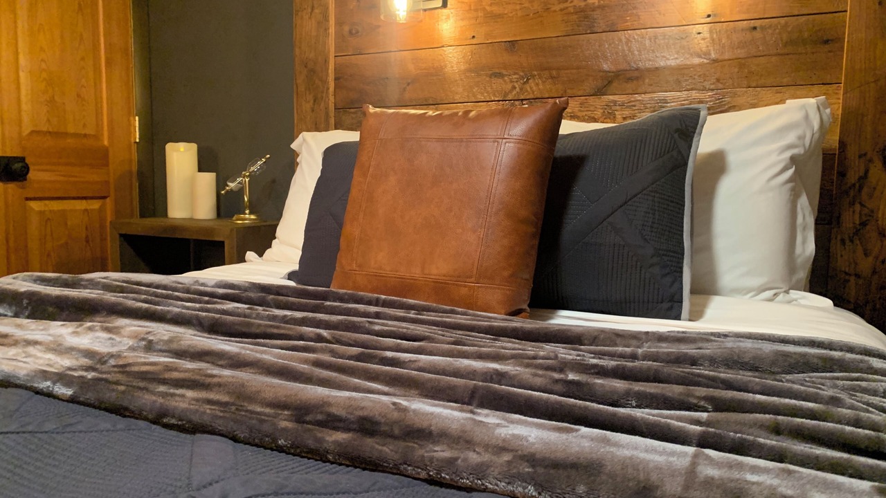 Photo of Bedroom in Wisconsin Dells
