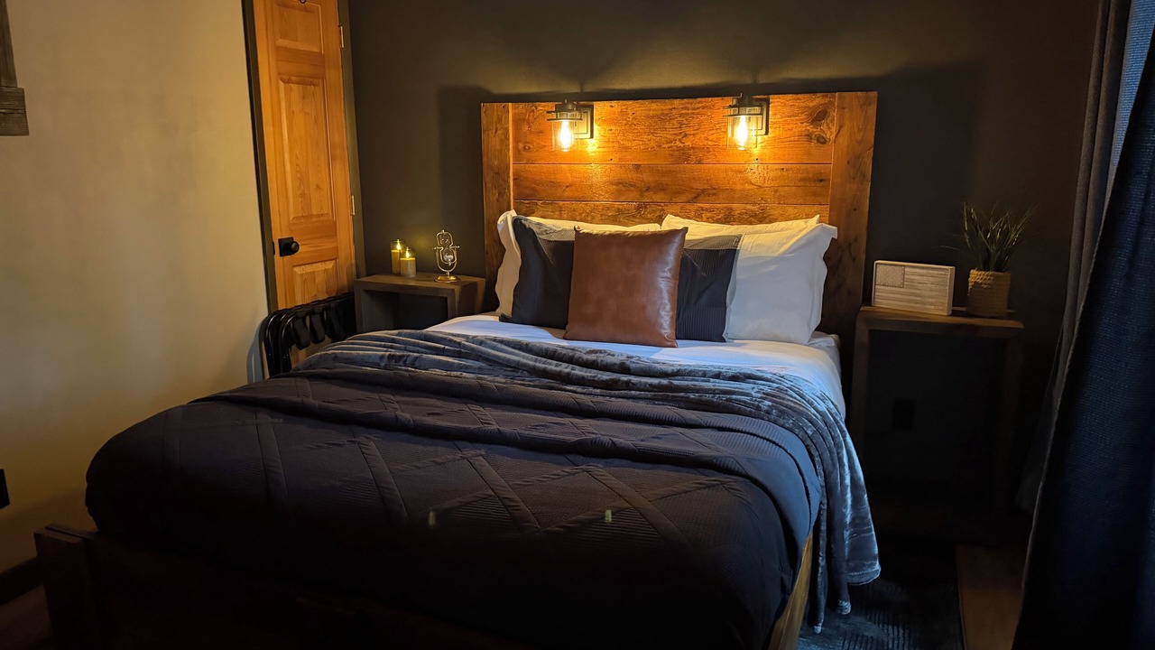 Photo of Bedroom in Wisconsin Dells