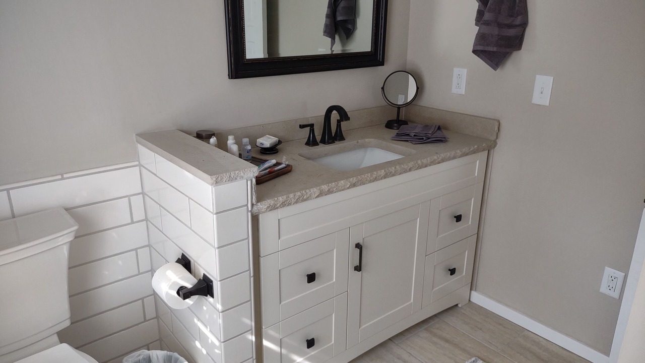 Photo of Bathroom in Pauline