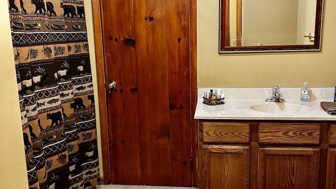 Photo of Bathroom in Decorah