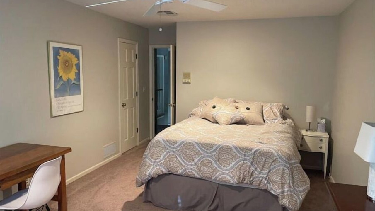Photo of Bedroom in Overland Park