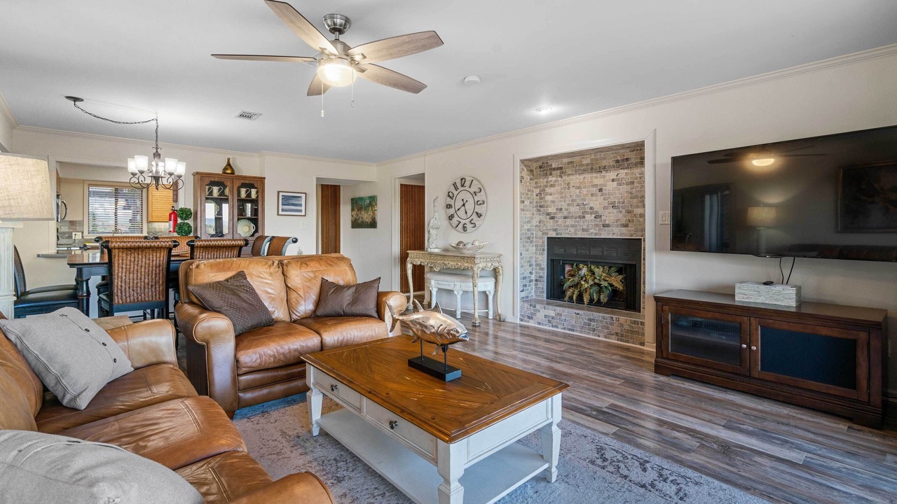 Photo of Livingroom in Lake Hamilton