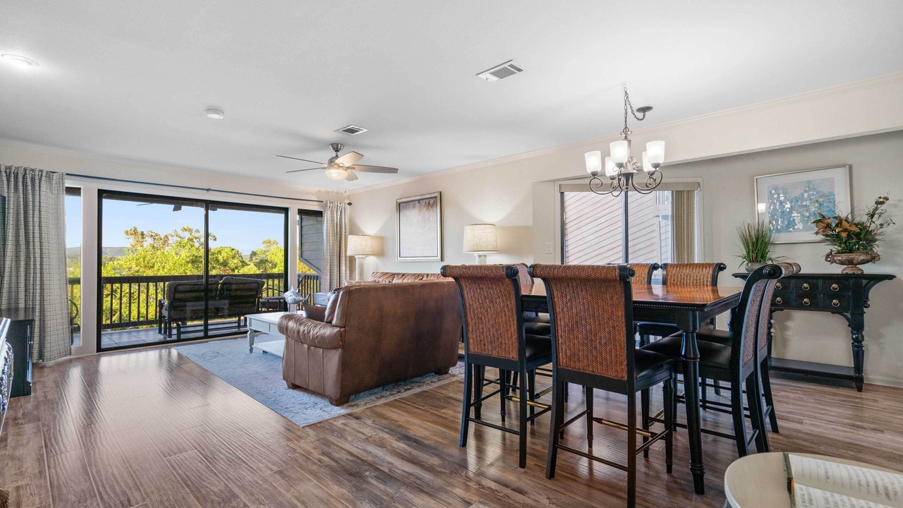 Photo of Livingroom in Lake Hamilton
