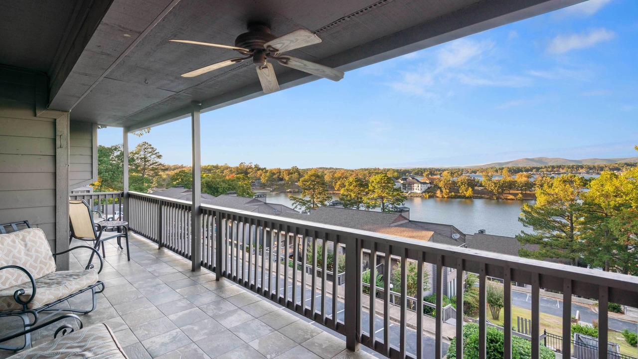 Photo of Patio Balcony in Lake Hamilton
