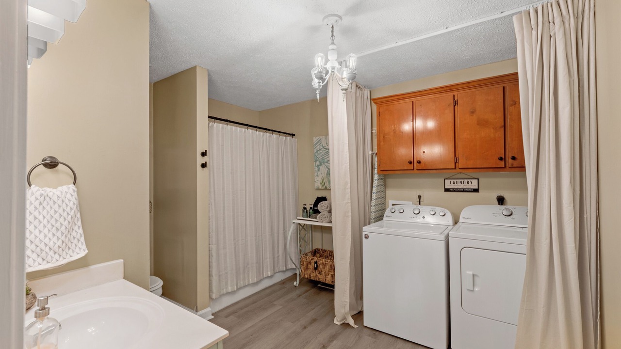 Photo of Bathroom in Counce