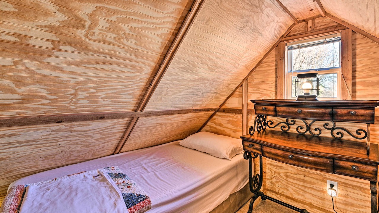 Photo of Bedroom in Greenbrier