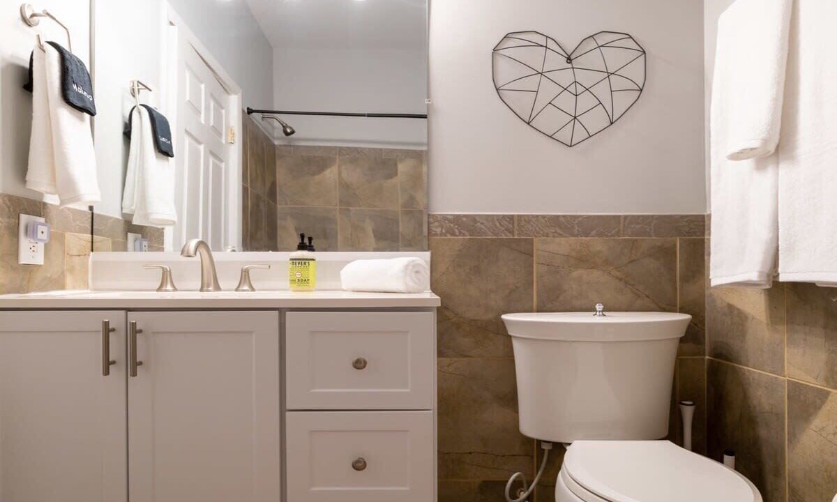 Photo of Bathroom in Tower Grove East