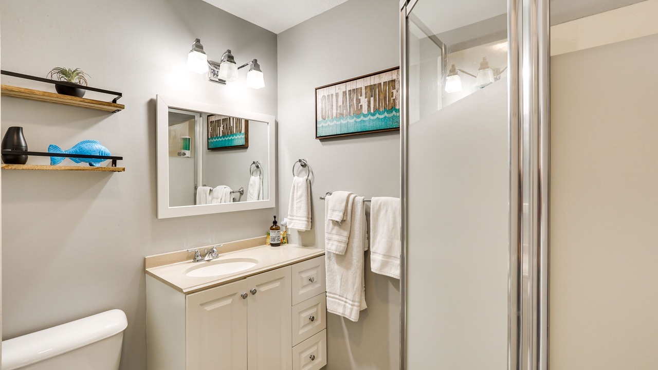 Photo of Bathroom in Lake Ozark